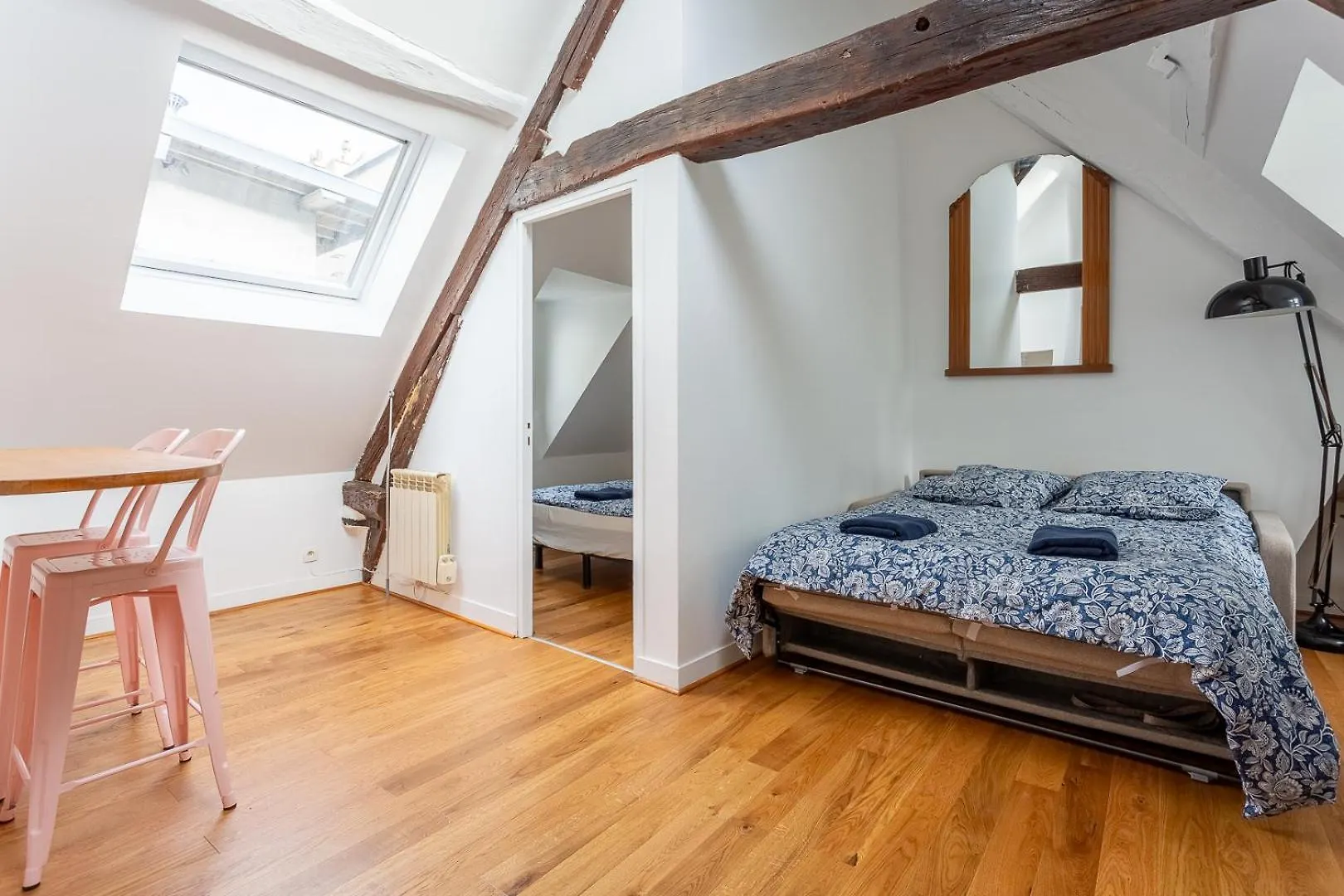 شقة Romantic Loft In The Center Of Le Marais, Min 31 Nights From March باريس